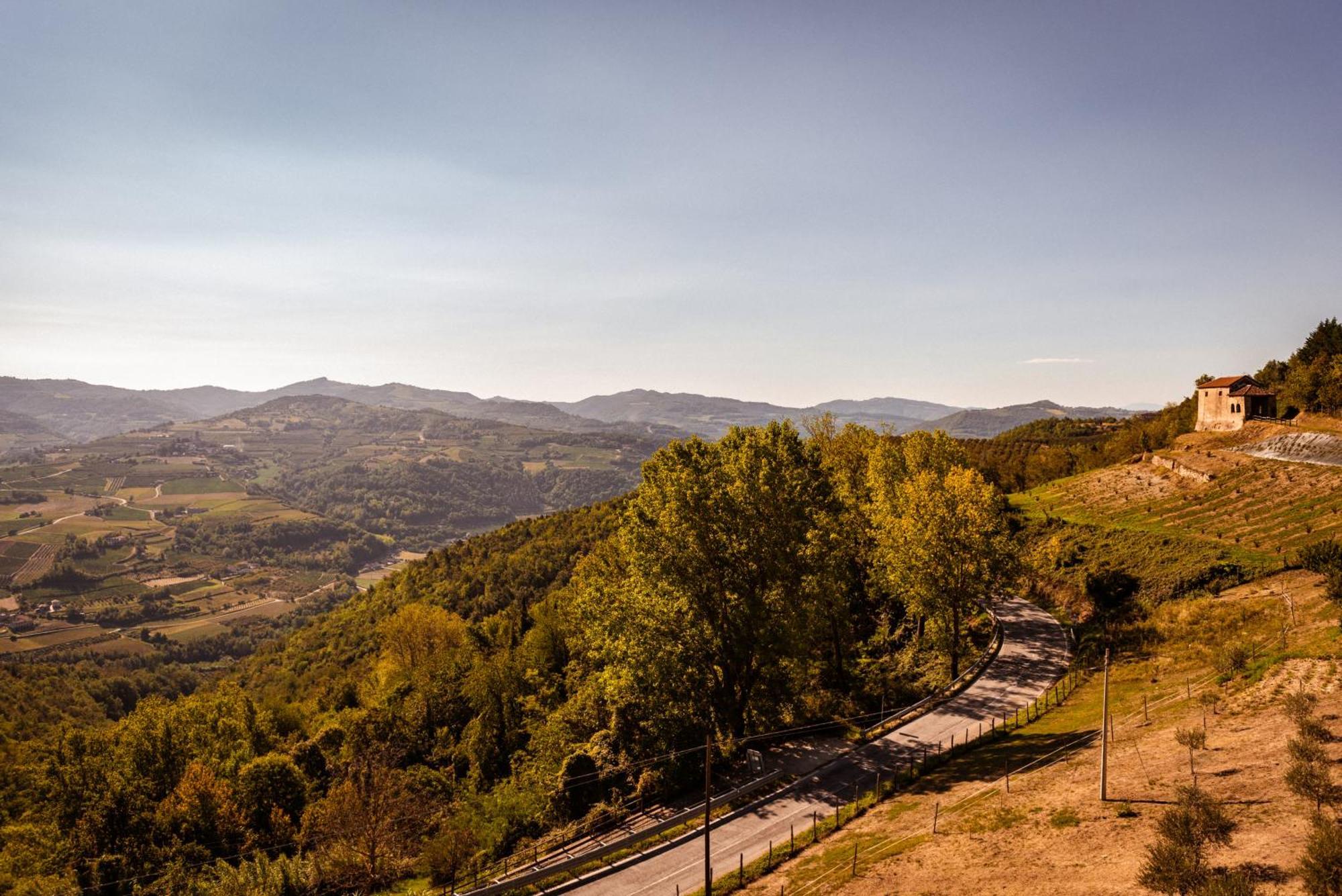 Borgo San Rocco Piemonte Apartment Castino Bagian luar foto